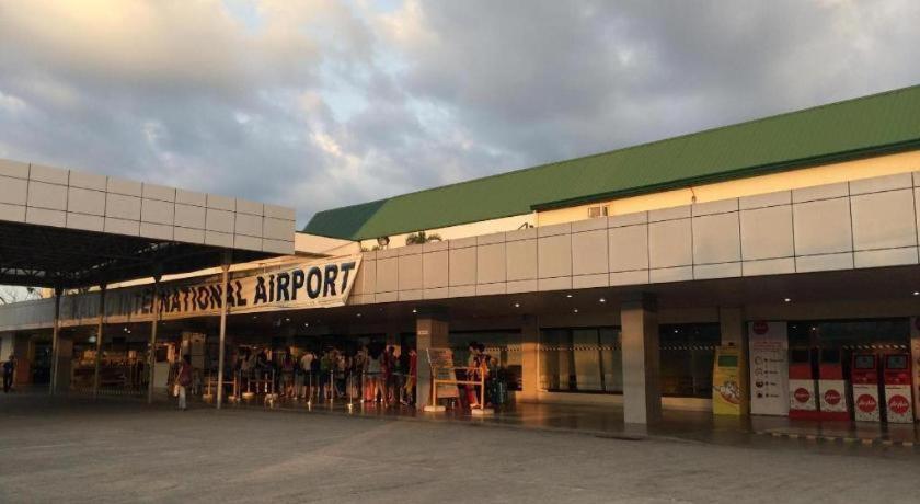 The Premiere Business Hotel Kalibo Exterior foto